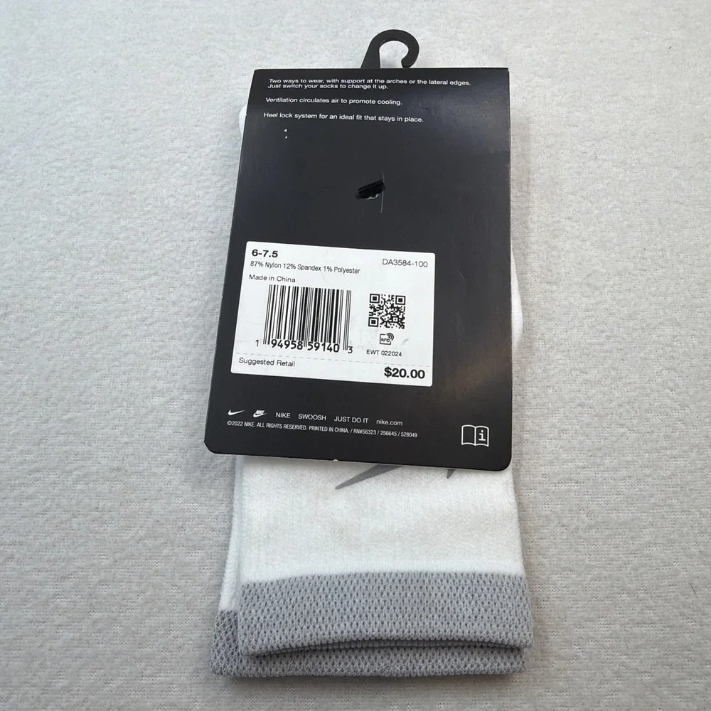 Nike Spark Crew Running Socks White Gray Lightweight NWT Womens Size 7.5-9